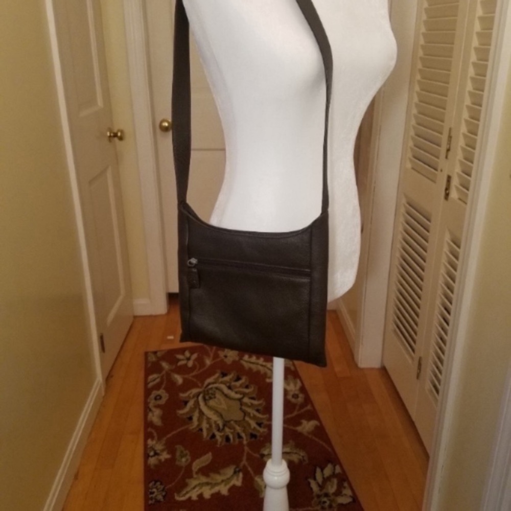 The Sak purse